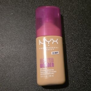 NYX MAKE 'EM WONDER SOFT MATTE BUILDABLE FOUNDATION 30ml Shade 15 Buff NEW